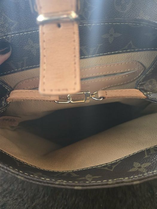 Louis Vuitton естествена кожа