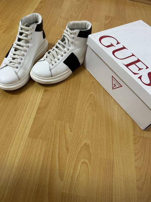 Guess sneakers piele