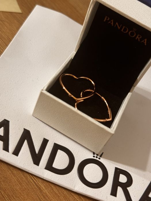 Пандора обеци Pandora