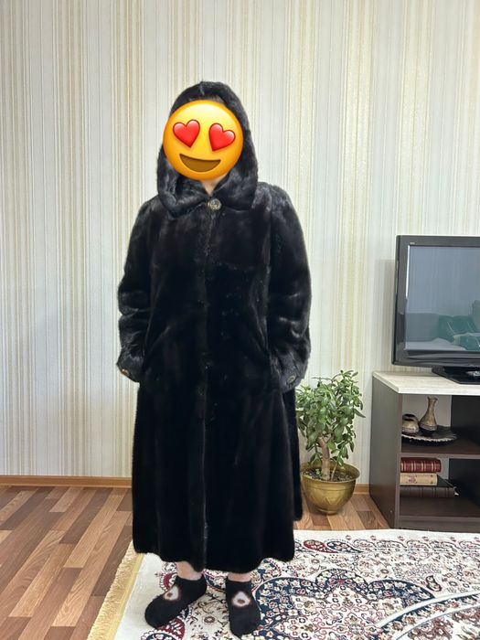 Продам норковую шубу