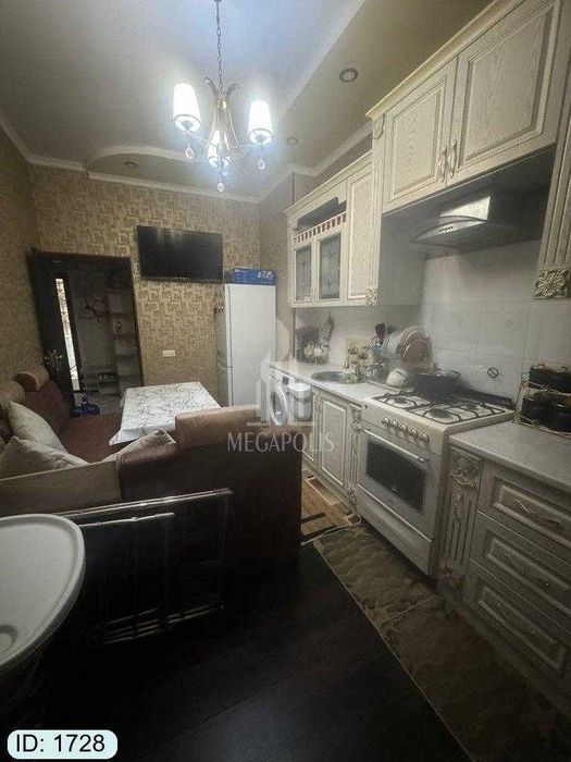 Kvartira sotiladi №1728 5-mikrorayon Jomiy Dinamo kalso