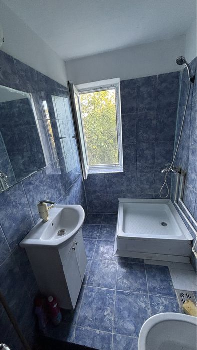 Camera de camin stil garsonieră