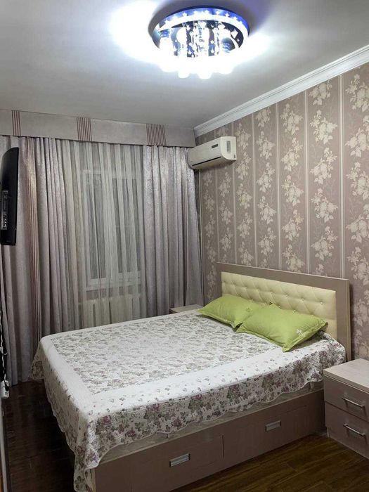 метро Айбек  3/3/9  74 м²