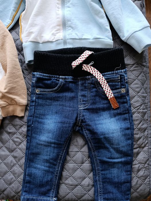 Дрешки за момиче