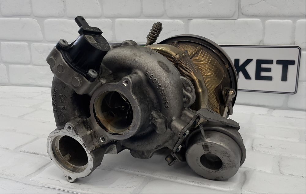 Турбо AUDI S4 S5 SQ5 06M145689J