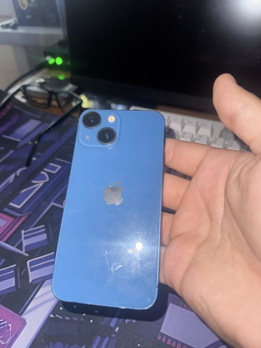 Продам Iphone 13 Mini