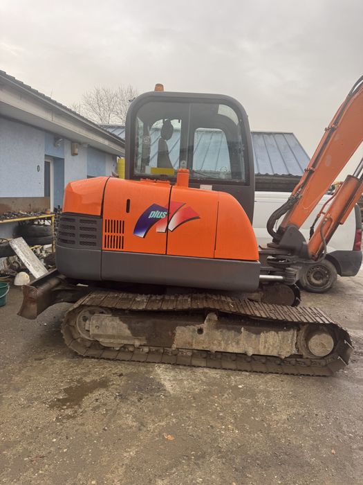 Vand miniexcavator DOSAN 5,5t
