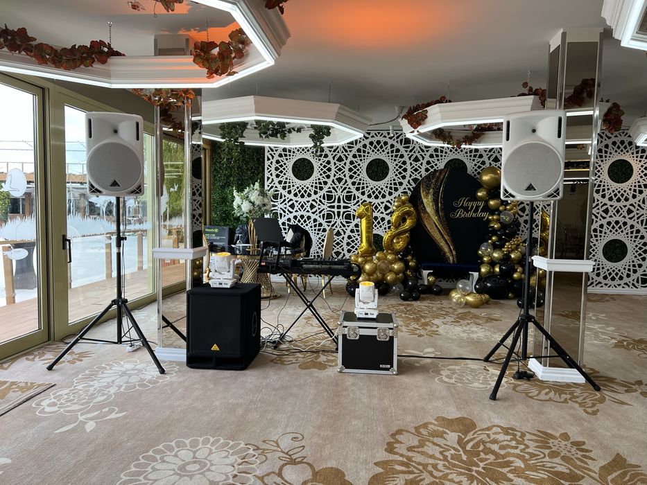 Set boxe active Behringer (2 + 1 subwoofer)