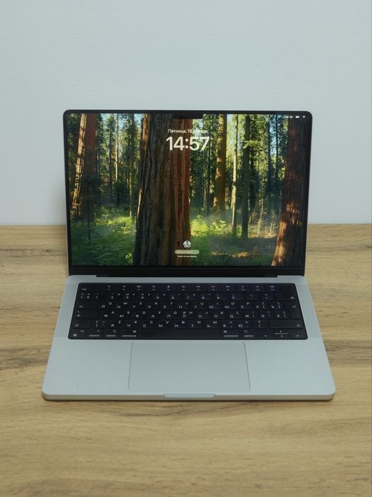 Macbook Pro 14 M1 Pro 512GB