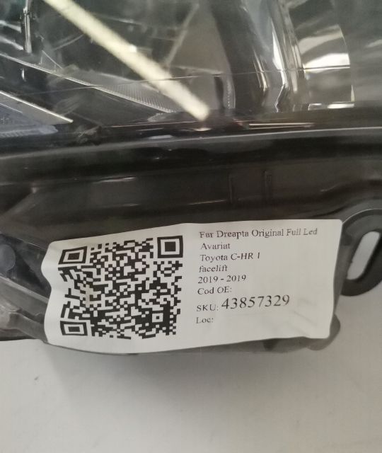Фар Десен Оригинален Пълен Лед Повреден Тойота / Toyota C-HR 1 [фейсли
