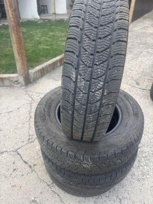 205 75 16C Uniroyal Snow Max 3
