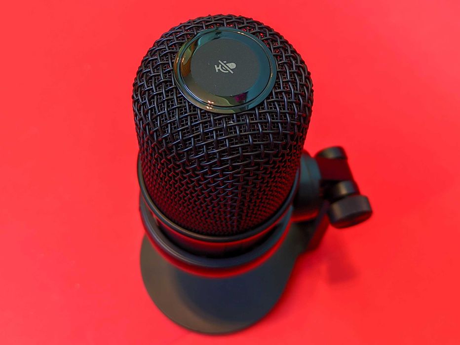 HyperX SoloCast USB Микрофон за Гейминг, Стрийм, Подкаст, PC, PS4, PS5 Като нов