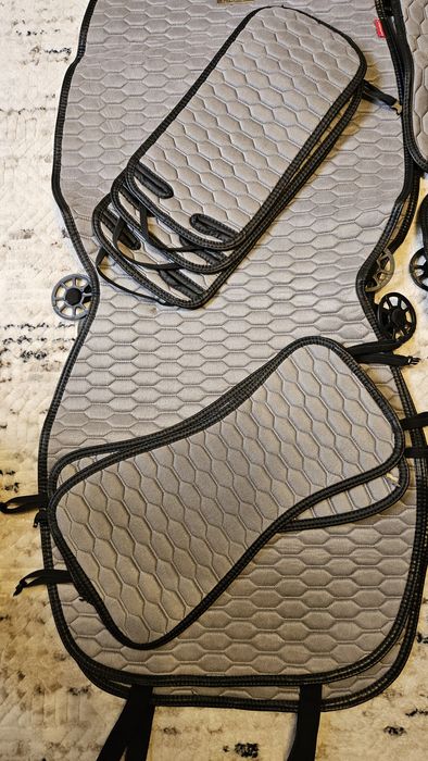 Авточехлы на сиденья универсальные