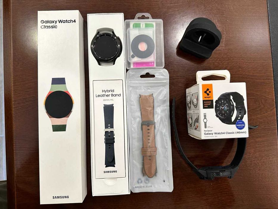 Samsung Galaxy Watch 4 Classic / 46mm / Wi-Fi