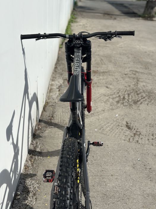 Vand bicicleta commencal v5 supreme