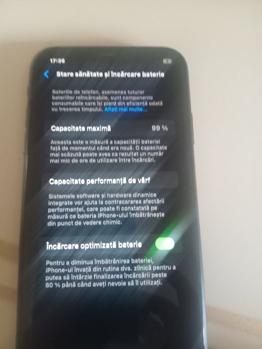 Iphone 11 baterie originala foarte bun apelați cu încredere