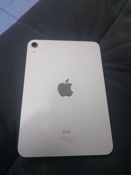 iPad mini 6  . 64gb Wifi