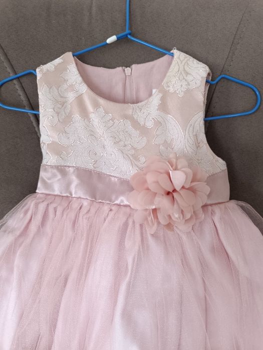 Официална рокля за бебе