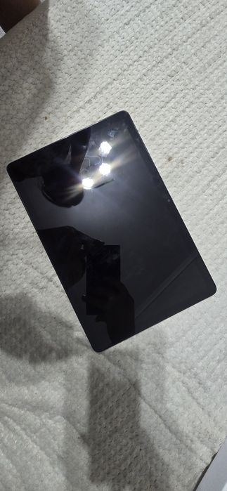 Продам планшет Самсунг А9+