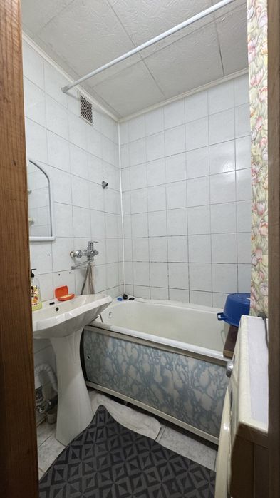 Сдам 2 комн. квартиру в 19 мкр