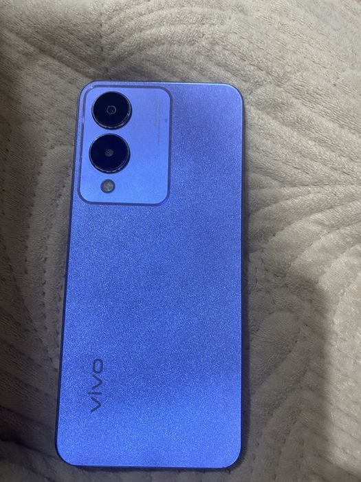Vivo Y17s сереньевый