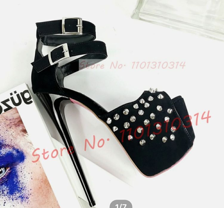 Туфли на высокой шпильке