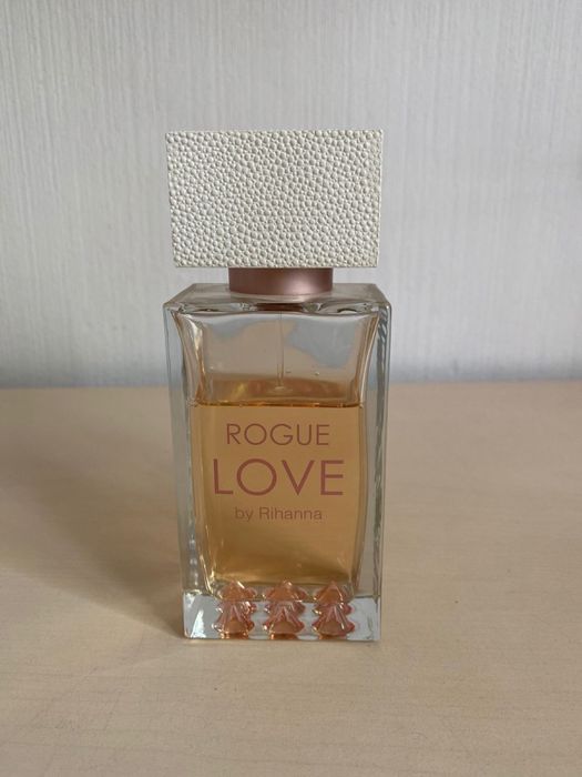 ROGUE LOVE by Rihanna