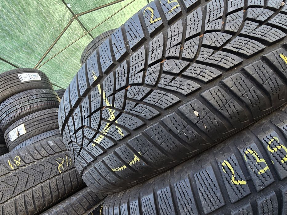 235 60 16 Goodyear m+s