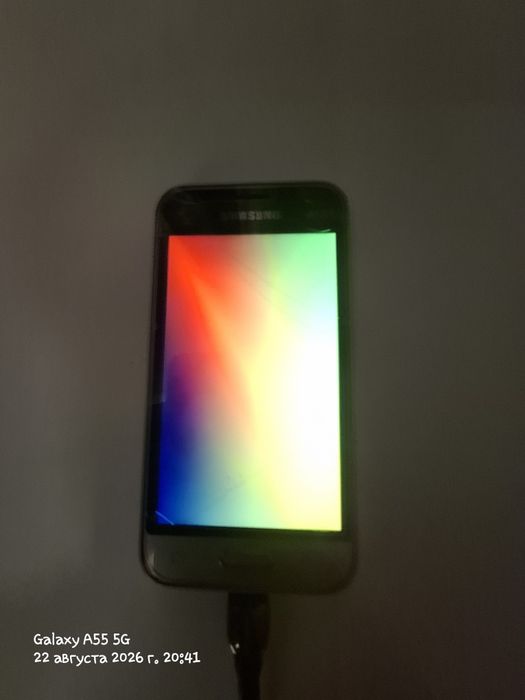 Продаю samsung galaxy j1 mini