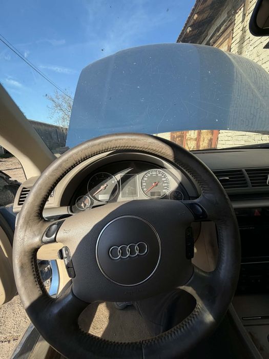 Audi A4 1.8T на части