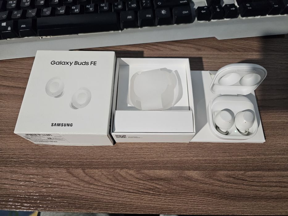 Galaxy buds fe наушники