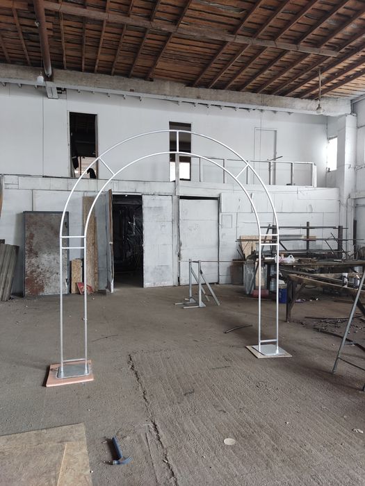 Круг. Полуарка. Мольберт. Амстердам. Фотозона.