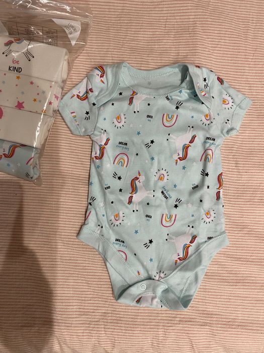 НОВО Бебешко боди с къс ръкав, 5бр. 0-3 месеца