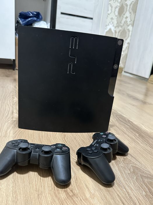 PlayStation 3 slim/300gb 2 ta pult