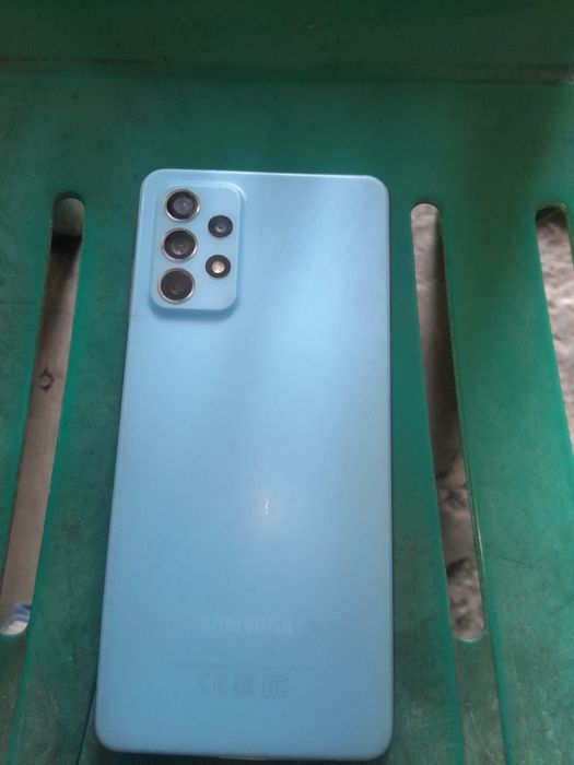 Продам  samsung galaxy a 72