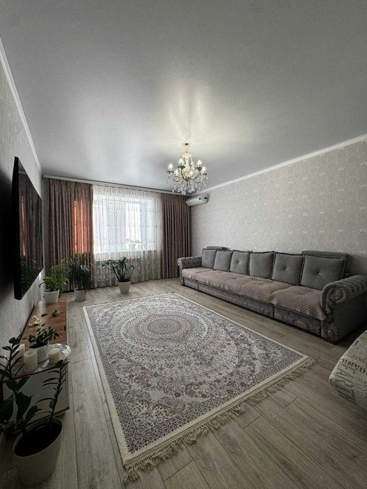 Продам 3х комн кв Батыс с ремонтом