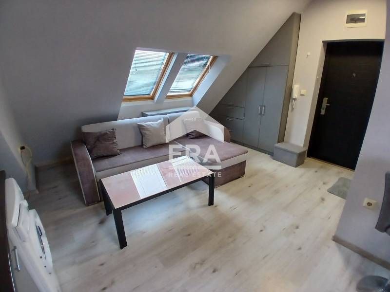 Едностаен, югозападен, обзаведен апартамент под наем Колхозен пазар