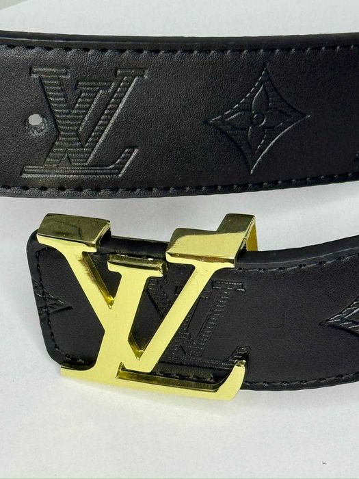 Curea LV Monogram Shadow catarama aurie