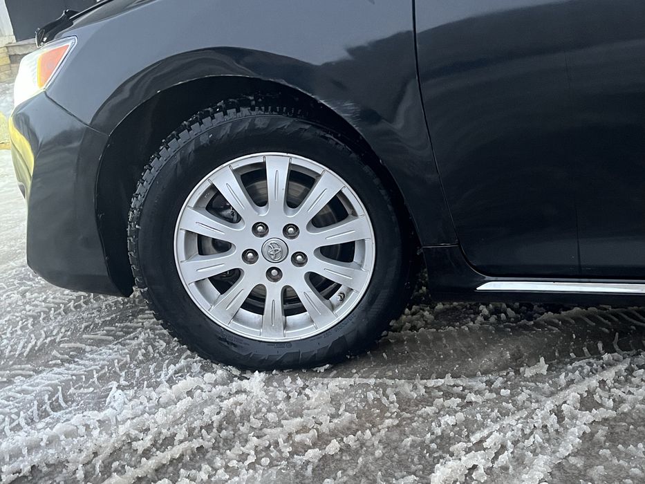 Диск сататылады жагдайы жаксы 215/60/R16