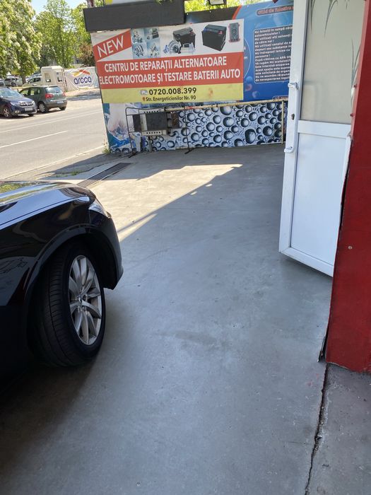 Se inchiriaza servis auto echipat gata de lucru