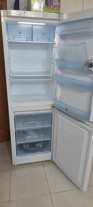 Холодильник новый