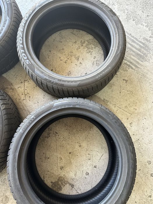 Anvelope Pirelli Sottozero 245 40 18