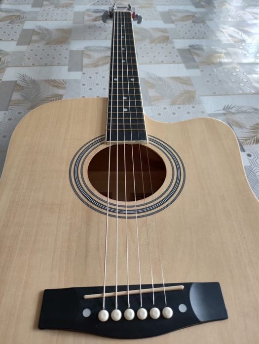 Гитара Акустичаская