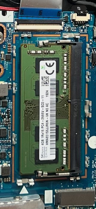 lenovo ideapad s240-15iwl не включается