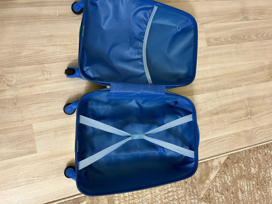 Детский чемодан с рюкзаком