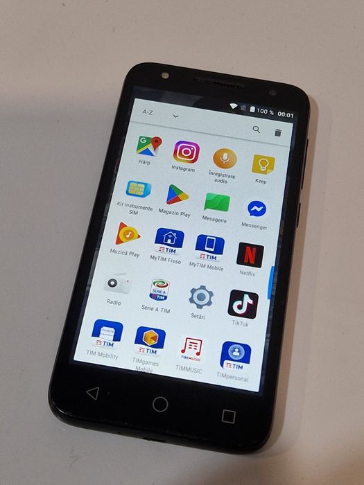 Telefon cu touchscreen perfect funcțional