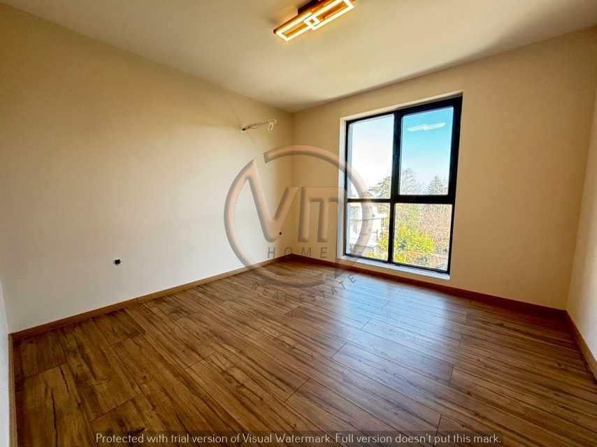 Продава се Тристаен апартамент в к.к. Св.Св. Константин и Елена - 90 кв.м за 2500 €/кв.м - Снимка #8
