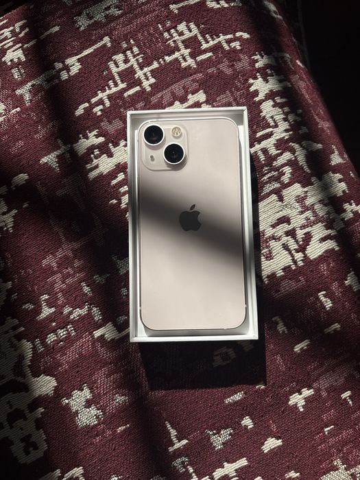 Iphone 13 mini pink