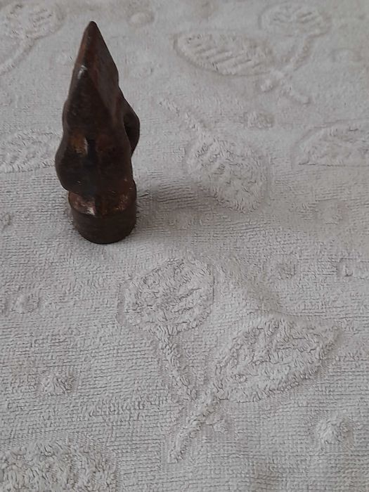 Продается головка  от молотка в отличном состоянии, б/у. Пр-во СССР.