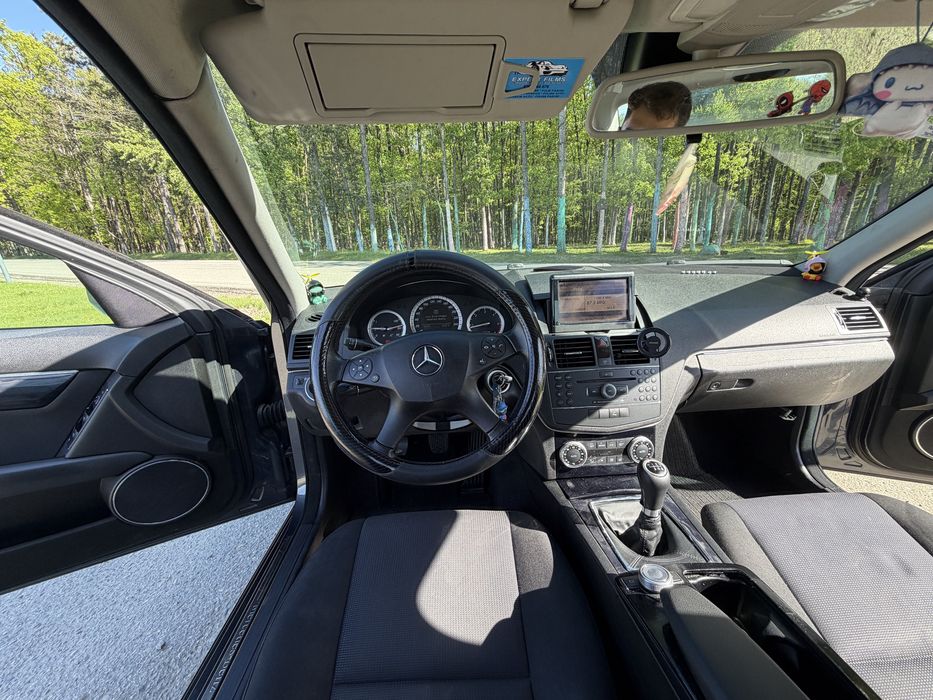 Vand Mercedes c 200